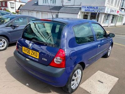 Używany Renault Clio II Campus 2006 Niebieski Hatchback