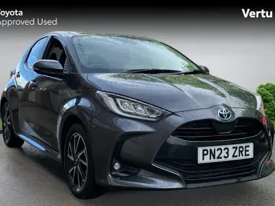 Używany Toyota Yaris Hybrid Design 116 KM (85 kW) 2026 Hatchback