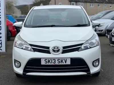 Used Toyota Verso 122 HP (89 kW) 2013 White MPV