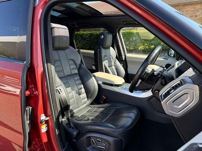 Used Land Rover Range Rover Autobiography Dynamic 275 HP (202 kW) 2013 Red SUV
