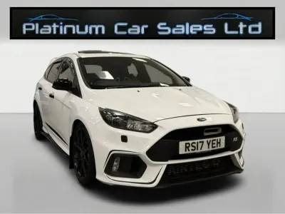 Used Ford Focus RS 350 HP (257 kW) 2017 White Hatchback