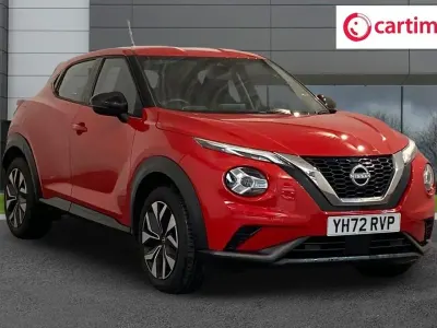 Usado Nissan Juke Acenta 117 HP (86 kW) 2022 Vermelho SUV