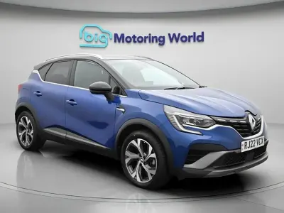 Second-hand Renault Captur RS Line 145 CP (106 kW) 2022 Albastru SUV