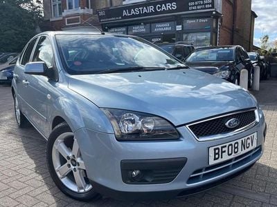 Used Ford Focus Zetec 123 HP (90 kW) 2008 Blue Hatchback