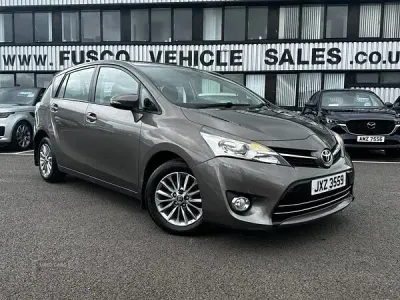 Used Toyota Verso 2016 Bronze MPV