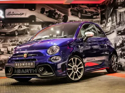 Used Abarth 595 70th Anniversary 165 HP (121 kW) 2019 Blue Hatchback