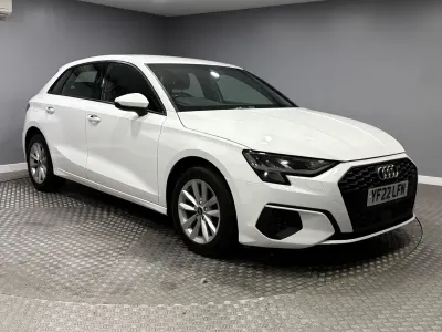 Used Audi A3 Sportback Comfort 150 HP (110 kW) 2022 White Hatchback