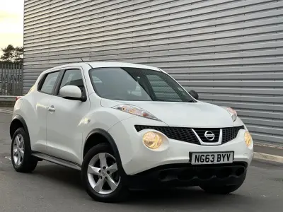 Używany Nissan Juke Visia 94 KM (69 kW) 2014 Biały SUV