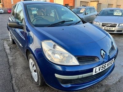 used Renault Clio 1.5 EXPRESSION DCI 5d 86 BHP