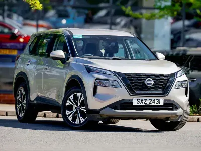 Used Nissan X-Trail Acenta 213 HP (156 kW) 2023 Silver SUV