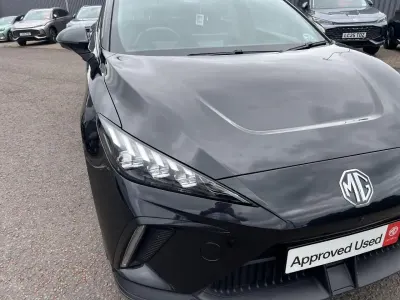 Used MG MG4 EV Trophy 177 kW (242 HP) 2023 Black Hatchback