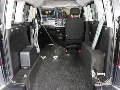 Używany Peugeot Partner 2017 Szary Minivan