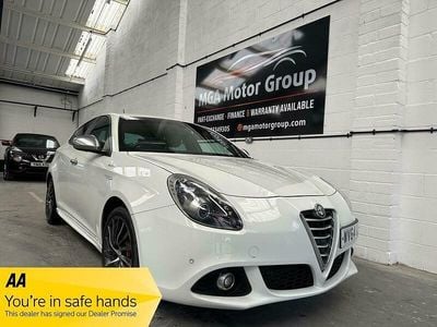 Used Alfa Romeo Giulietta 150 HP (110 kW) 2014 White Hatchback