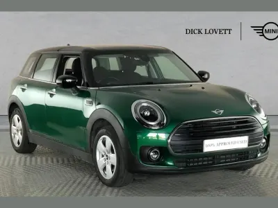 Used Mini Cooper Clubman Classic 134 HP (98 kW) 2023 Green Estate