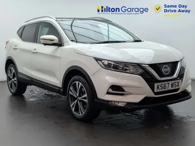 Used Nissan Qashqai N-Connecta 163 HP (119 kW) 2017 White SUV