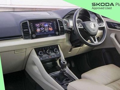 Used Skoda Karoq SE L 114 HP (83 kW) 2019 Velvet red metallic SUV