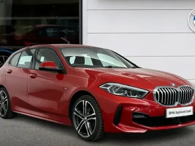 Used BMW 118 M Sport 138 HP (101 kW) 2020 Red Hatchback