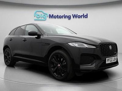 Second-hand Jaguar F-Pace R-Dynamic 204 CP (150 kW) 2022 Negru SUV