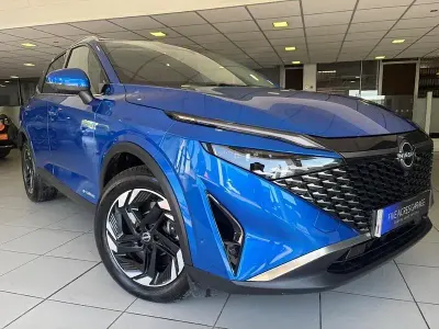 Begagnad Nissan Qashqai N-Connecta 190 HK (139 kW) 2024 Blå SUV
