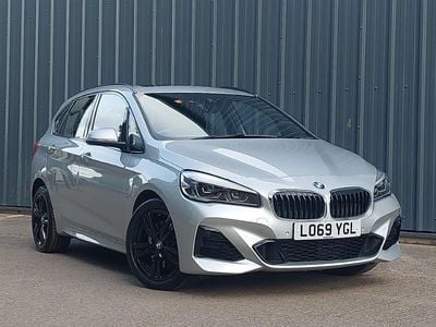 BMW 225