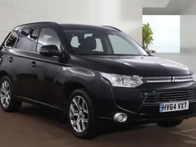 Usado Mitsubishi Outlander P-HEV 2014 Preto Carrinha