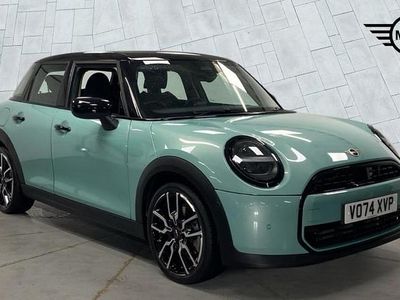Used Mini Cooper Hatch 154 HP (113 kW) 2024 Green Hatchback