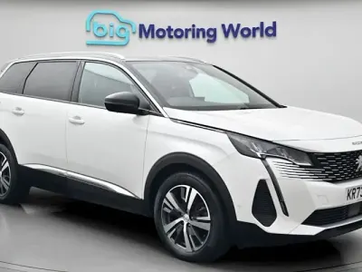 Used Peugeot 5008 Allure+ 131 HP (96 kW) 2023 White SUV