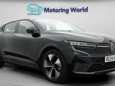 Used Renault Megane E-Tech Equilibre 161 kW (220 HP) 2023 Black Hatchback
