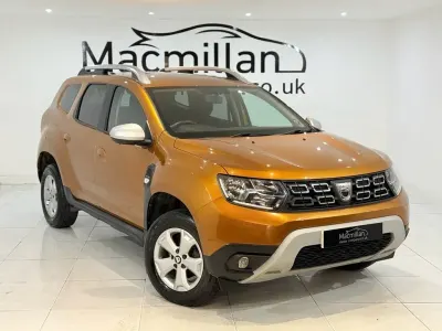 Usado Dacia Duster Comfort 101 HP (74 kW) 2020 Laranja SUV