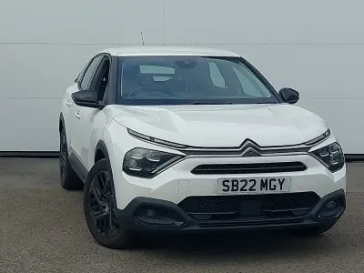 Used Citroën C4 PureTech 131 HP (96 kW) 2022 White Hatchback