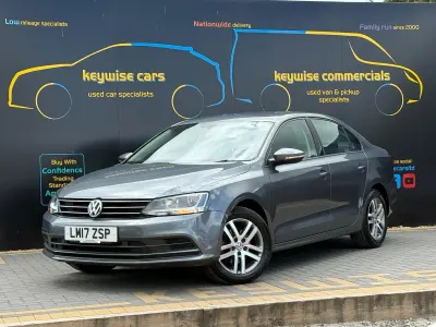 Used VW Jetta SE 150 HP (110 kW) 2017 Grey Sedan