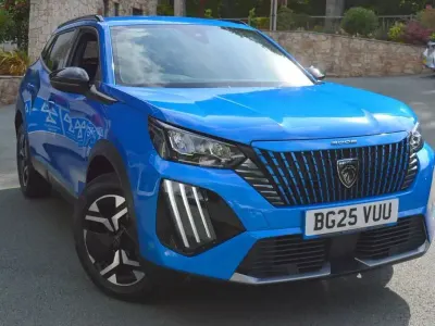 Used Peugeot 2008 Allure 130 HP (95 kW) 2025 Blue SUV