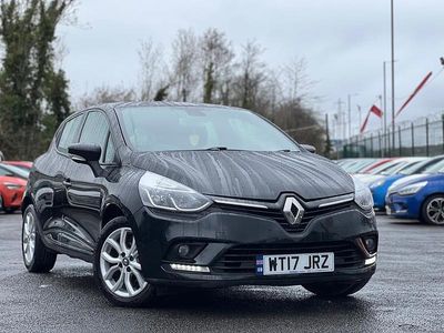 Used Renault Clio IV Dynamique 2017 Black Hatchback