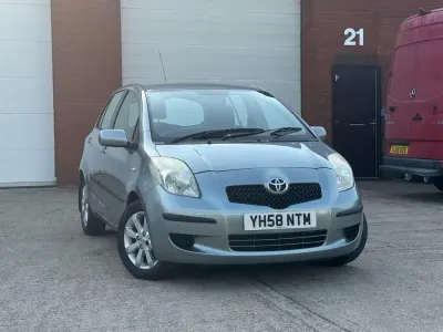 Used Toyota Yaris 2008 Silver Hatchback