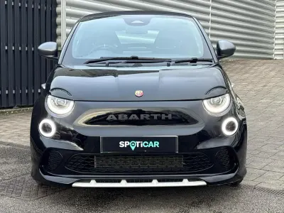Usado Abarth 500C 114 kW (155 CV) 2025 Negro Descapotable