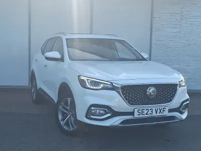Używany MG HS Exclusive 162 KM (119 kW) 2023 Biały SUV