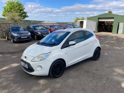 Begagnad Ford Ka Zetec 2010 Vit Halvkombi