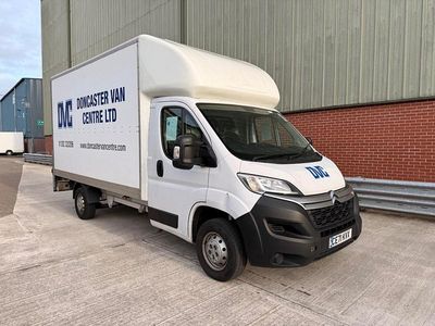 Begagnad Citroën Relay 140 HK (102 kW) 2021 Vit Van