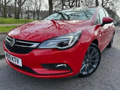 Second-hand Vauxhall Astra 150 CP (110 kW) 2019 Roșu Hatchback