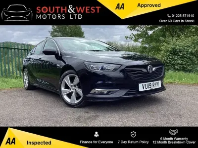Used Vauxhall Insignia SRi 165 HP (121 kW) 2019 Black Hatchback
