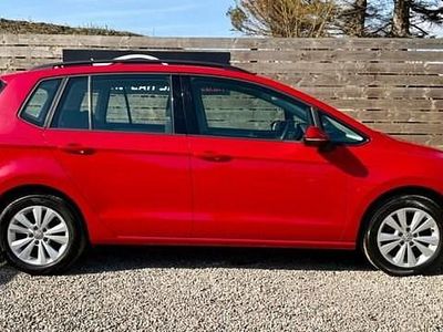 Used VW Golf Sportsvan SE 125 HP (91 kW) 2016 Red MPV