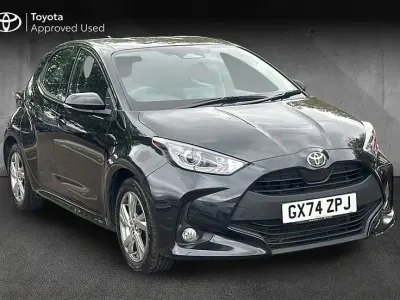 Used Toyota Yaris 114 HP (83 kW) 2024 Black Hatchback