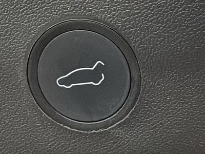 Black Used 2022 Tesla Model 3 RWD Sedan | £21,799 (Fair price)