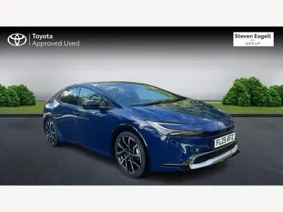 Used Toyota Prius 2025 Blue Hatchback