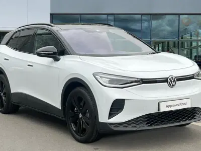 New VW ID.4 Black Edition 210 kW (286 HP) 2026 Glacier white metallic black SUV