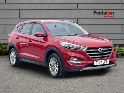 Gebraucht Hyundai Tucson SE 113 PS (83 kW) 2017 Rot SUV