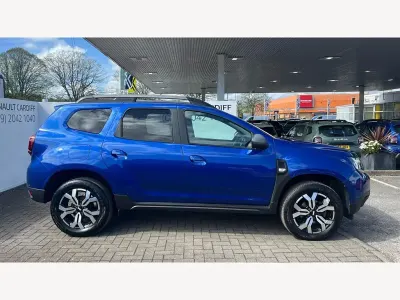 Begagnad Dacia Duster Journey 2023 Blå SUV