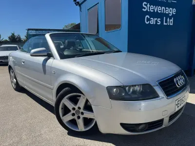 Begagnad Audi A4 Cabriolet Sport 163 HK (119 kW) 2003 Silver Cab