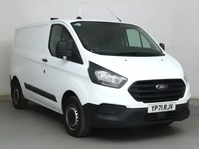 Used Ford Transit Custom 105 HP (77 kW) 2021 White Van