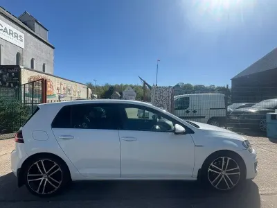 Used VW Golf VII GTD 150 HP (110 kW) 2014 White Hatchback